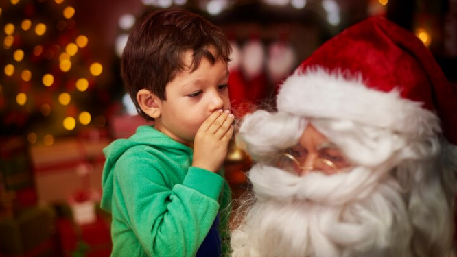 Consumo e caridade em época de Natal – por Thiago Pontes