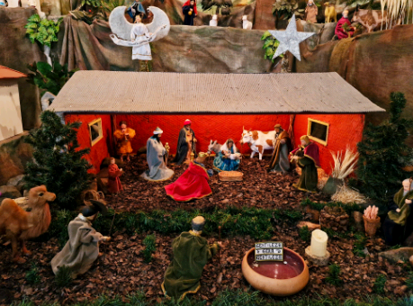 Família Curcio retoma exposição de presépio mecânico na Sanasa com visitação aberta