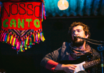 Show intimista encerra edição 2024 do ‘Nosso Canto’