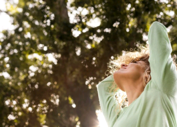 A base para uma vida feliz e próspera – por Cecília Lima