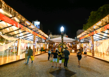 Vila do Papai Noel fica aberta até dia 22; atração já recebeu 55 mil visitantes