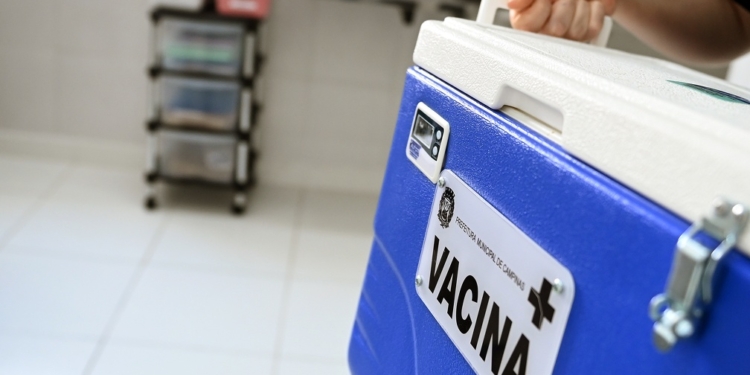 Saúde convoca 529 pessoas vacinadas no CS Sousas em 2024 para revacinação