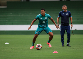 Guarani pega o Mirassol no duelo entre a defesa menos vazada e o melhor ataque