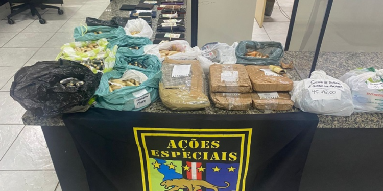 ‘Mulas do tráfico’: PM prende 15 com cápsulas de cocaína no estômago