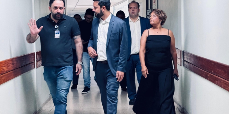 Davi Neto toma posse e visita UPA e hospital municipal de Jaguariúna; Saúde é gargalo