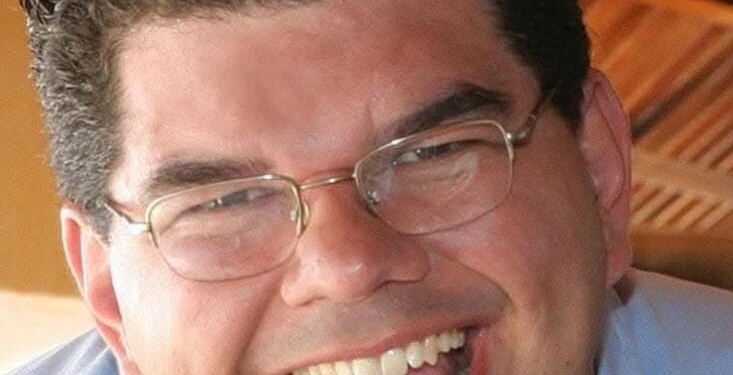 Turma de 88 de Jornalismo da PUC-Campinas se despede do amigo e fotógrafo Henrique Santos
