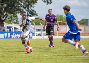 Goleada em cima do Santa Fé encaminha classificação da Ponte na Copinha