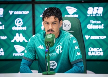 A caminho do futebol japonês, Matheus Bueno se despede do Guarani em vídeo emocionante