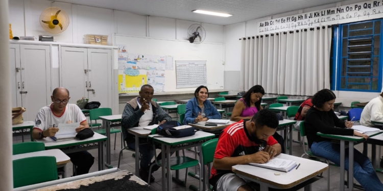 Com matrículas abertas o ano todo, EJA de Campinas é oportunidade para retomar os estudos