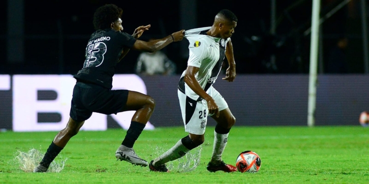 Ponte Preta perde a invencibilidade no Paulistão diante do Corinthians