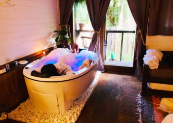 Campos do Jordão tem charmosas cabanas, em meio à natureza, para quem quer fugir da folia