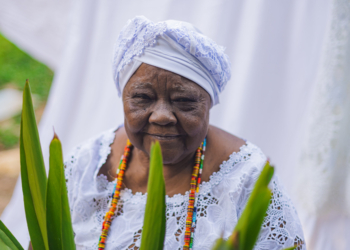 Exposição Quintal da Vó traz memórias, mulheres e resistência