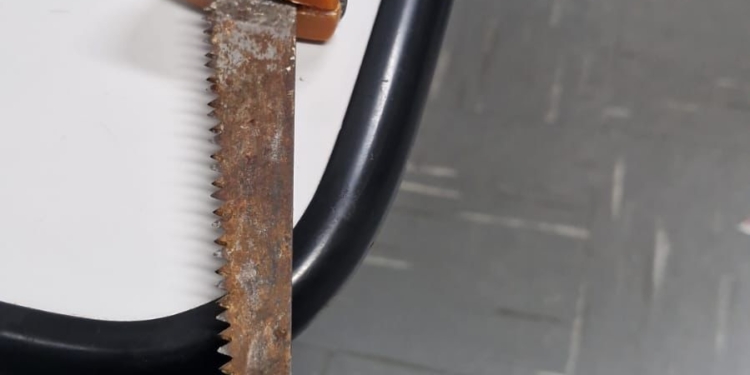 Vítima leva facada no pescoço durante tentativa de roubo de celular no Centro de Campinas