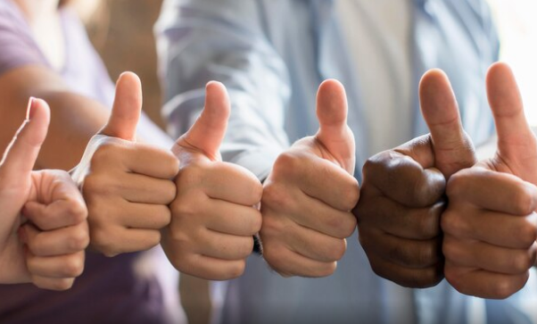 A arte de comunicar com credibilidade: o segredo para uma presença impactante – por Cecília Lima