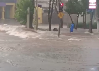Chuva forte traz caos para o final de tarde do campineiro