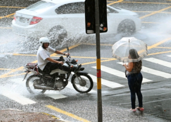 Campinas permanece em estado de observação para  ocorrência de chuvas