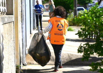 Primeiro mutirão contra a dengue do ano em Campinas vistoria região do Padre Anchieta