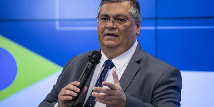 Dino libera pagamento de emendas parlamentares para quatro fundações