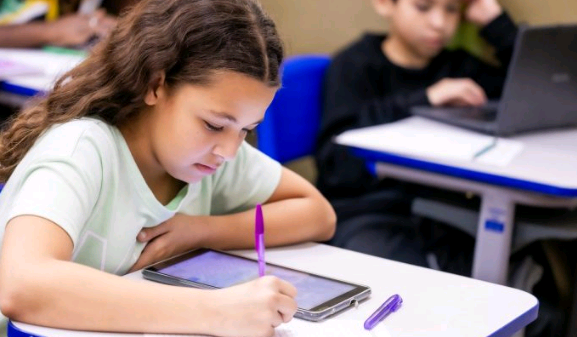 Confira o calendário letivo da rede estadual de ensino de São Paulo em 2025