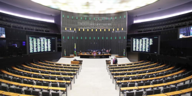 Artigo: A lei do cachorro-quente – por Alfredo Couto Rosa Lopes