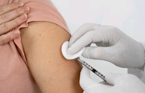 Janeiro Verde: vacina do HPV é a principal aliada no combate ao câncer do colo do útero