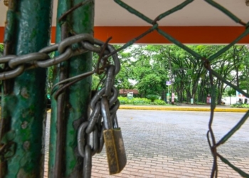 Prefeitura fecha cinco parques da região central após fortes chuvas