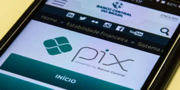 Fake news e desaprovação levam governo a revogar fiscalização do PIX