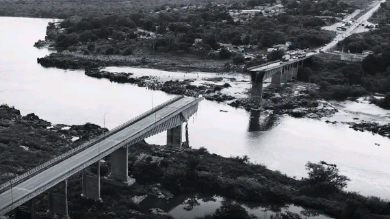 Queda de ponte: Marinha suspende busca subaquática no Rio Tocantins