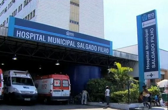 Menina de 2 anos baleada na cabeça no Rio de Janeiro está em estado grave