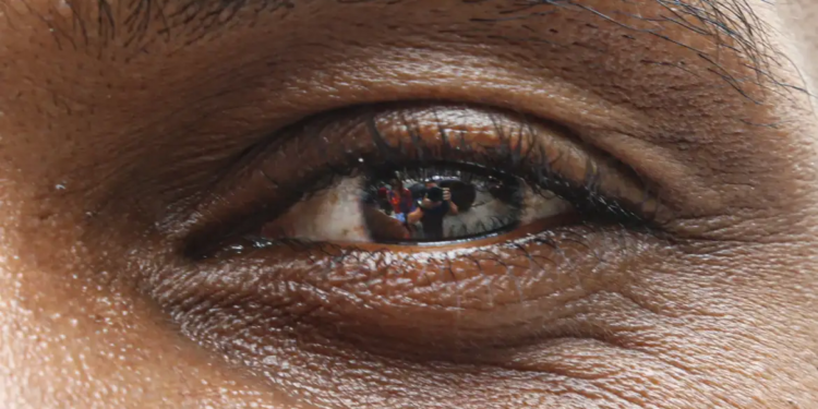 Você já escaneou a sua íris? Entenda e veja os riscos