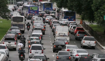 Rodízio de veículos está suspenso até 10 de janeiro em São Paulo