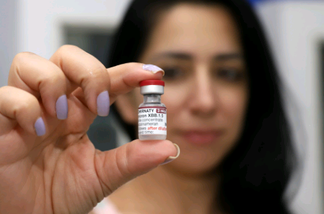 Saúde de Campinas distribui novas doses de vacina contra covid-19 aos centros de saúde