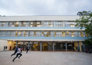 Justiça de São Paulo suspende privatização de escolas estaduais; duas seriam em Campinas