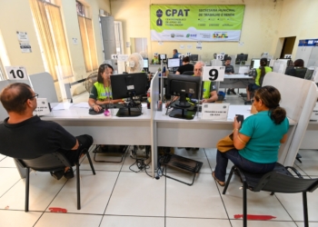 Feirão de Emprego do CPAT encaminha quase 600 pessoas; ainda há vagas