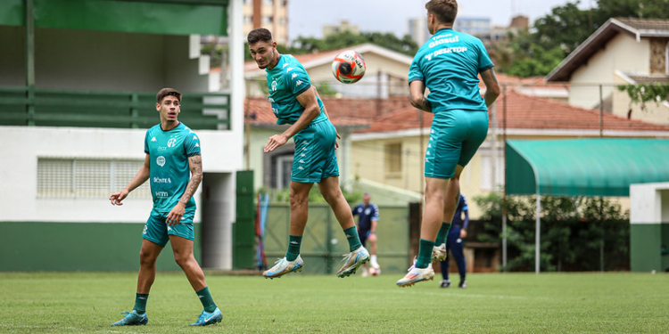 Guarani entra em campo nesta quinta com chance de reassumir a liderança da chave