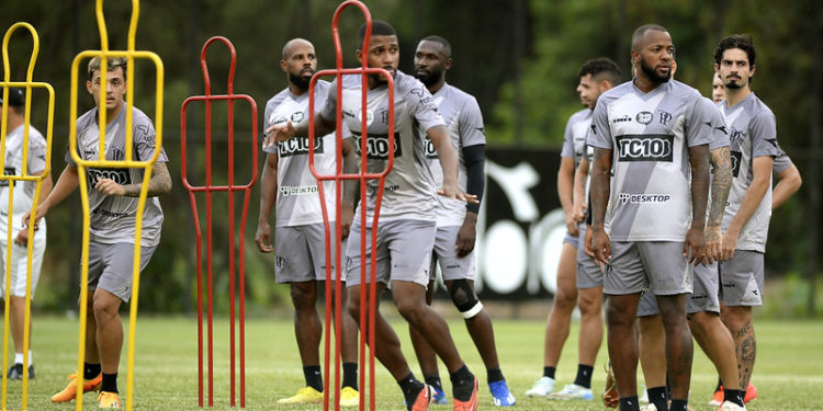 Ponte Preta depende das próprias forças para avançar às quartas