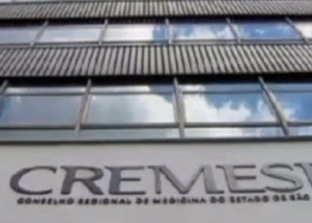 Cremesp reage e lança ofensiva contra políticos que invadem unidades de Saúde