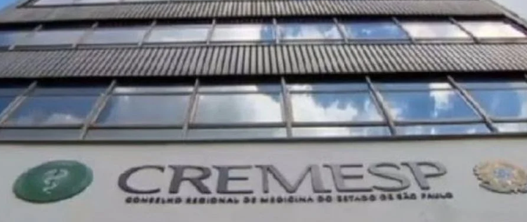 Cremesp reage e lança ofensiva contra políticos que invadem unidades de Saúde