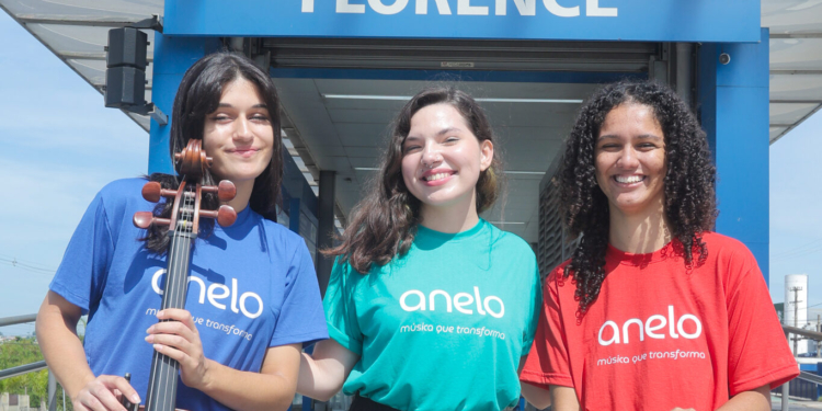 Três alunas do Anelo são aprovadas em música na Unicamp