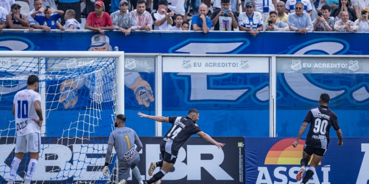 Danilo Barcelos garante reabilitação da Ponte Preta no Paulistão