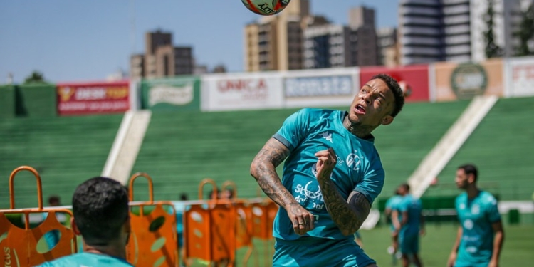 Guarani enfrenta o Corinthians em Itaquera na busca da vaga à segunda fase