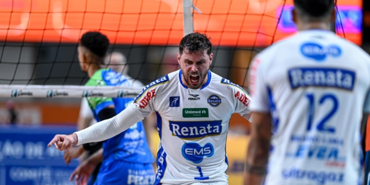 Vôlei Renata vence na Superliga e agora foca na Copa Brasil