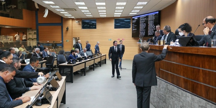 Câmara vota nesta quarta projeto que cria Programa Farmácia Solidária