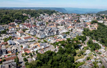 Brasil recebeu quase 1,5 milhão de turistas internacionais em janeiro