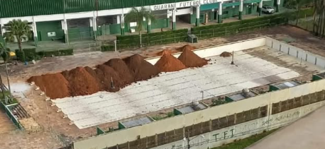 Guarani aterra a história da piscina que formou campeões