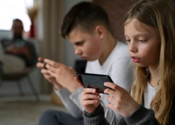 Artigo – Impactos tecnológicos: vício em aplicativos e jogos – por Alessandra Augusto