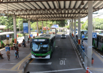 Terminais Barão Geraldo e Central terão ônibus reserva para atender foliões