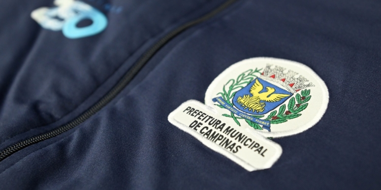 TCE suspende edital e alunos da rede municipal de ensino terão de esperar por uniformes