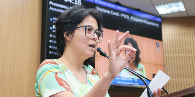 Fracassa na Câmara pedido de urgência para aumento de 60% do salário do presidente da Rede Mário Gatti