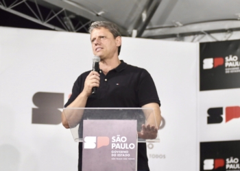 Tarcísio defende novos pedágios: “Eu gosto do diálogo, não gosto da conspiração”